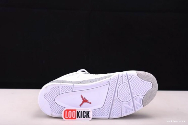 White CT8527-100 Jordan Retro (2021) Oreo 4 0808